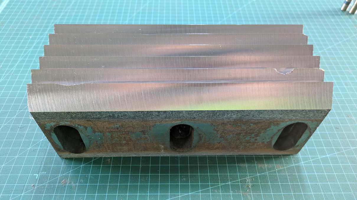粉砕刃・破砕刃